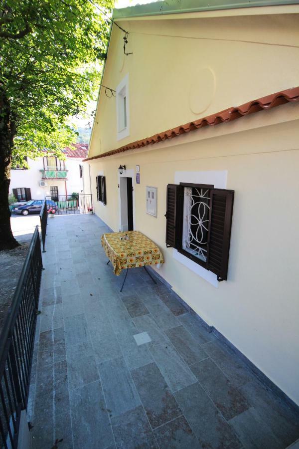 House Rukavina Villa Bakarac Buitenkant foto